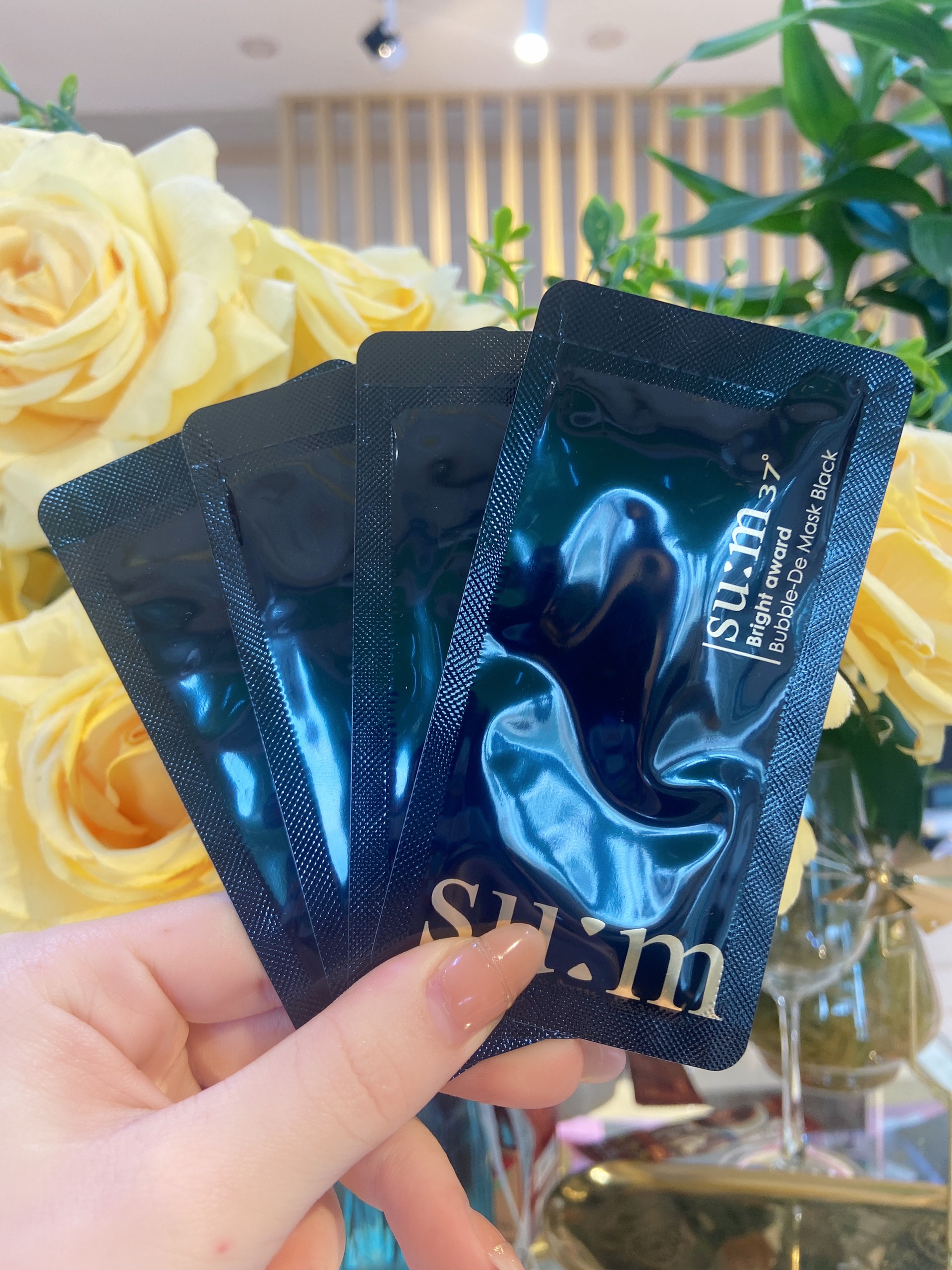 Mặt nạ thải độc Su:m 37 Bubble-De Mask combo 10 gói (sẵn màu trắng)