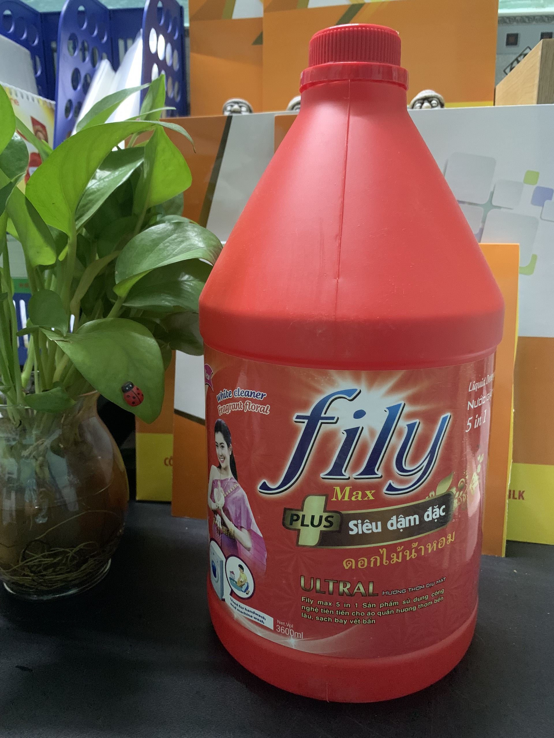 Nước giặt xả  FILY 5 trong 1 (3,6L)