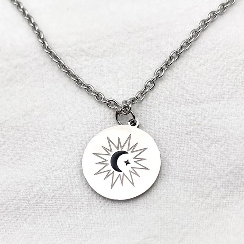 TV%20Series%20%E0%B8%84%E0%B8%B2%E0%B8%98%20The%20Eclipse%20Cosplay%20Moon%20Star%20Circular%20Pendant%20Titanium%20Steel%20Necklace%20Lovers%20Jewelry%20Accessories%20-%20Image%204