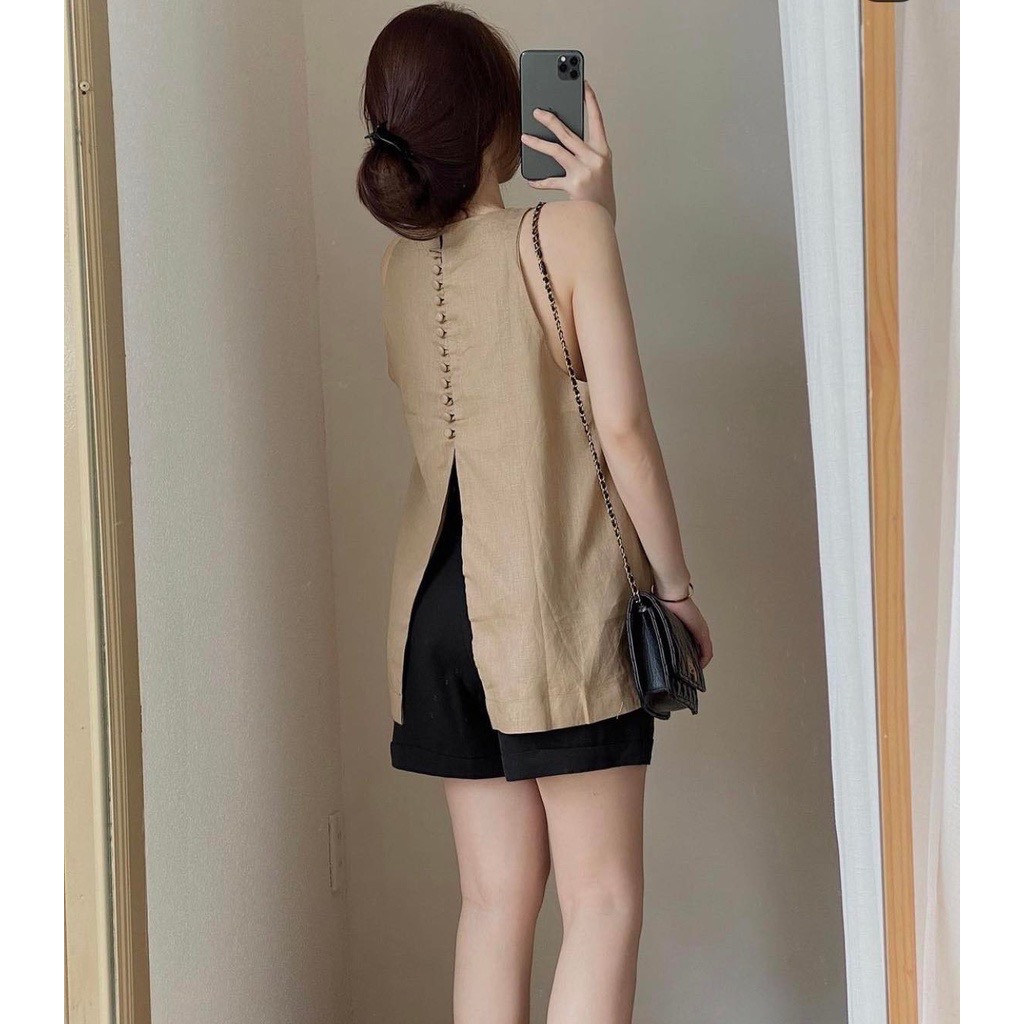 Set bộ sát nách linen trẻ trung áo dáng yếm nút xẻ sau