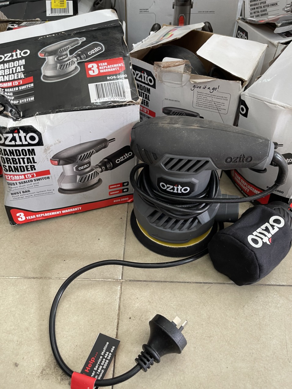 MÁY CHÀ NHÁM TRÒN XOAY OZITO - ROS2000