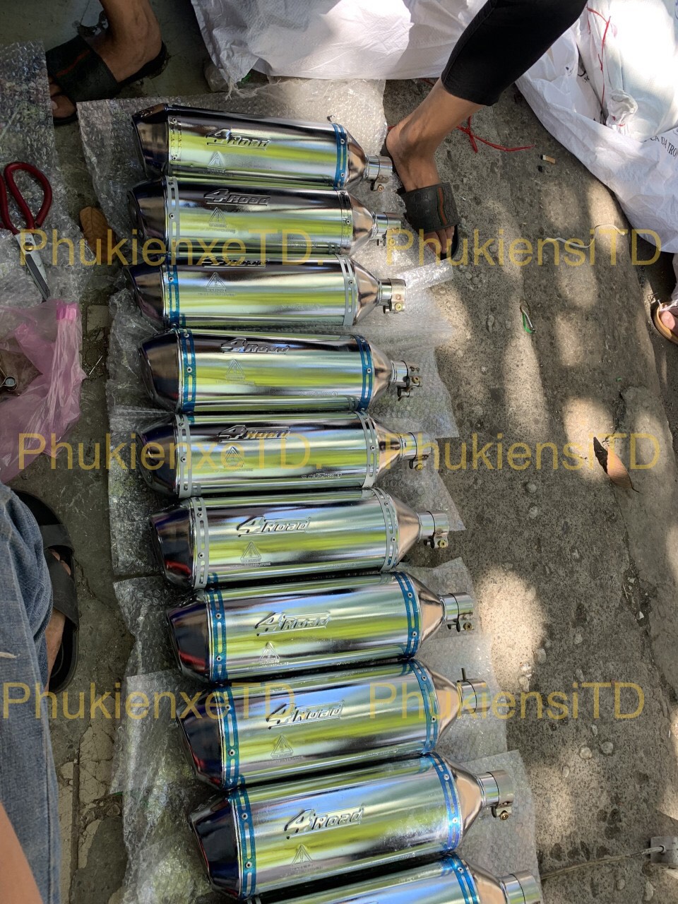 Pô 4road kèm bas cổ lắp cho các dòng xe.