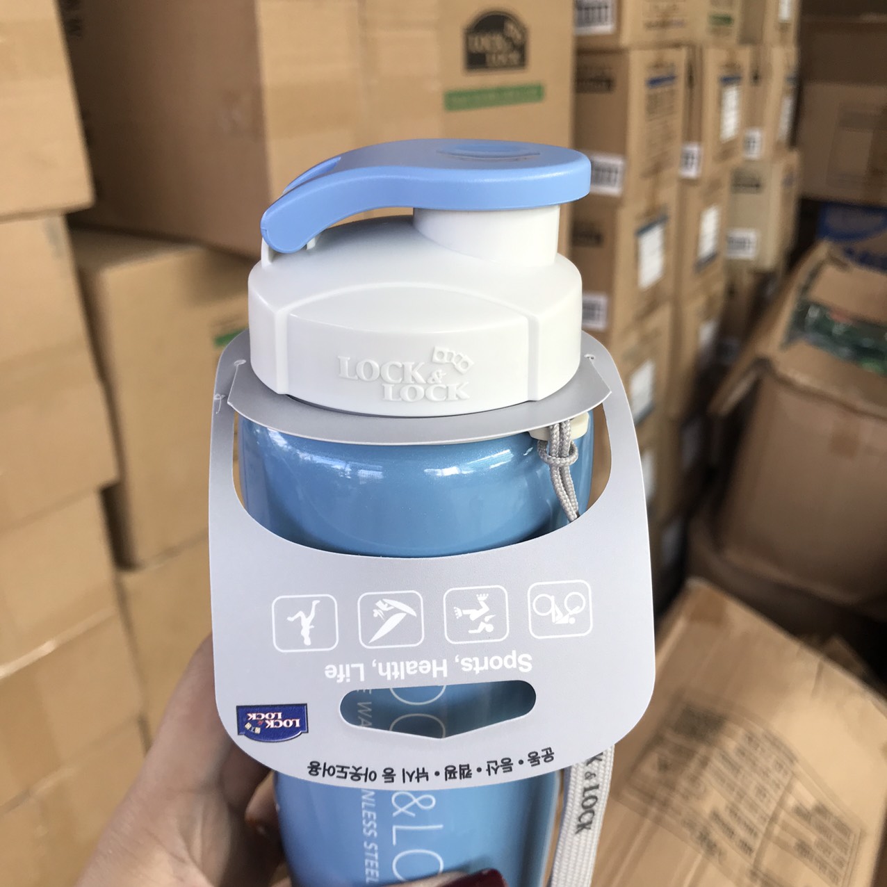 BÌNH NƯỚC THỂ THAO LOCK&LOCK XANH BIỂN