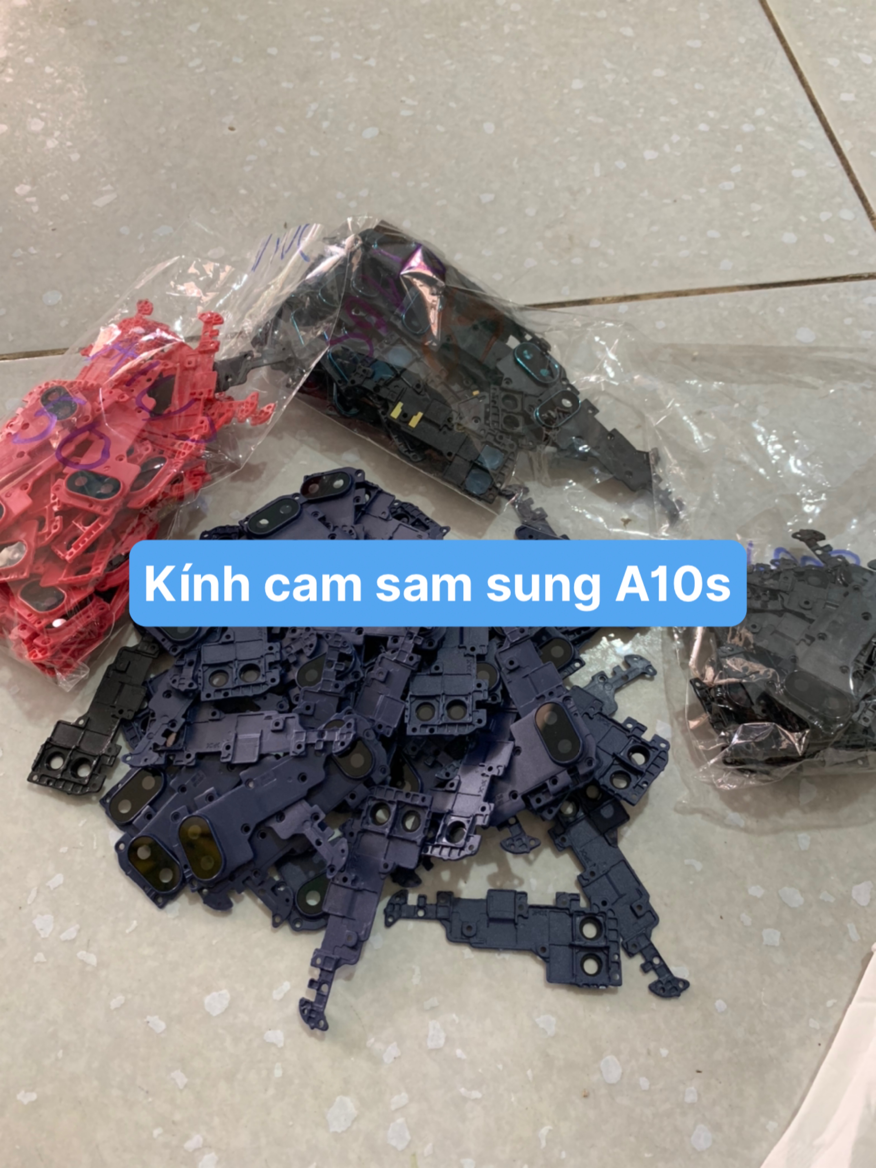 Cụm kính camera samsung A10s (gồm kính và vành như ảnh)