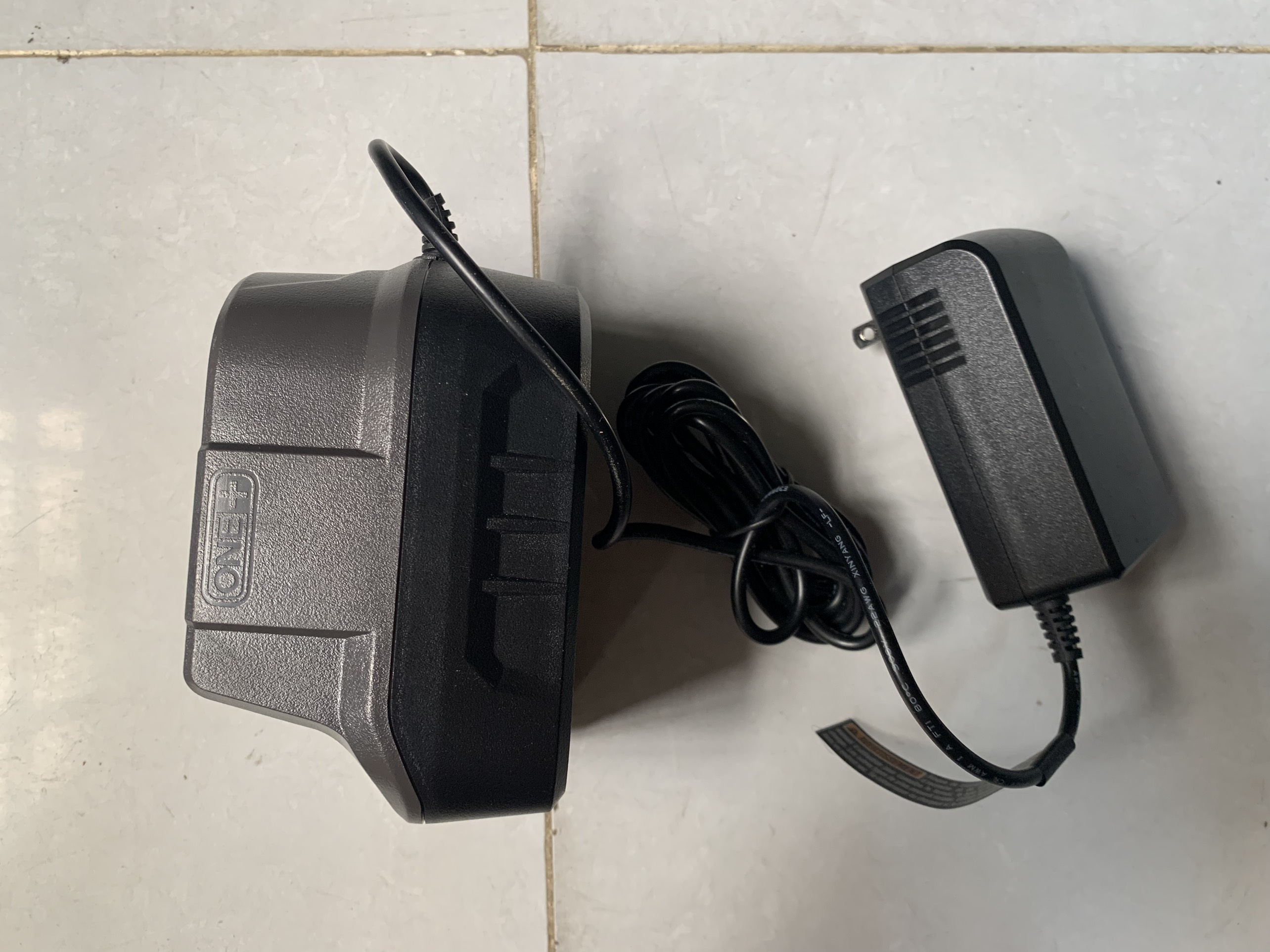 Ryobi 18V P118B Charger