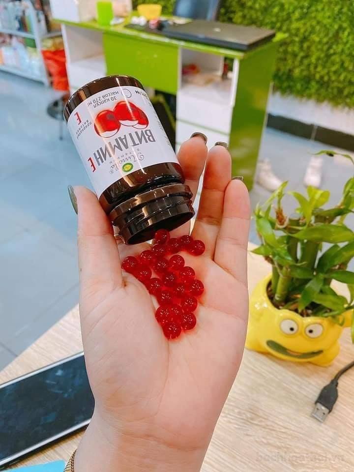 Viên Vitamin E đỏ Mirrolla Nga
