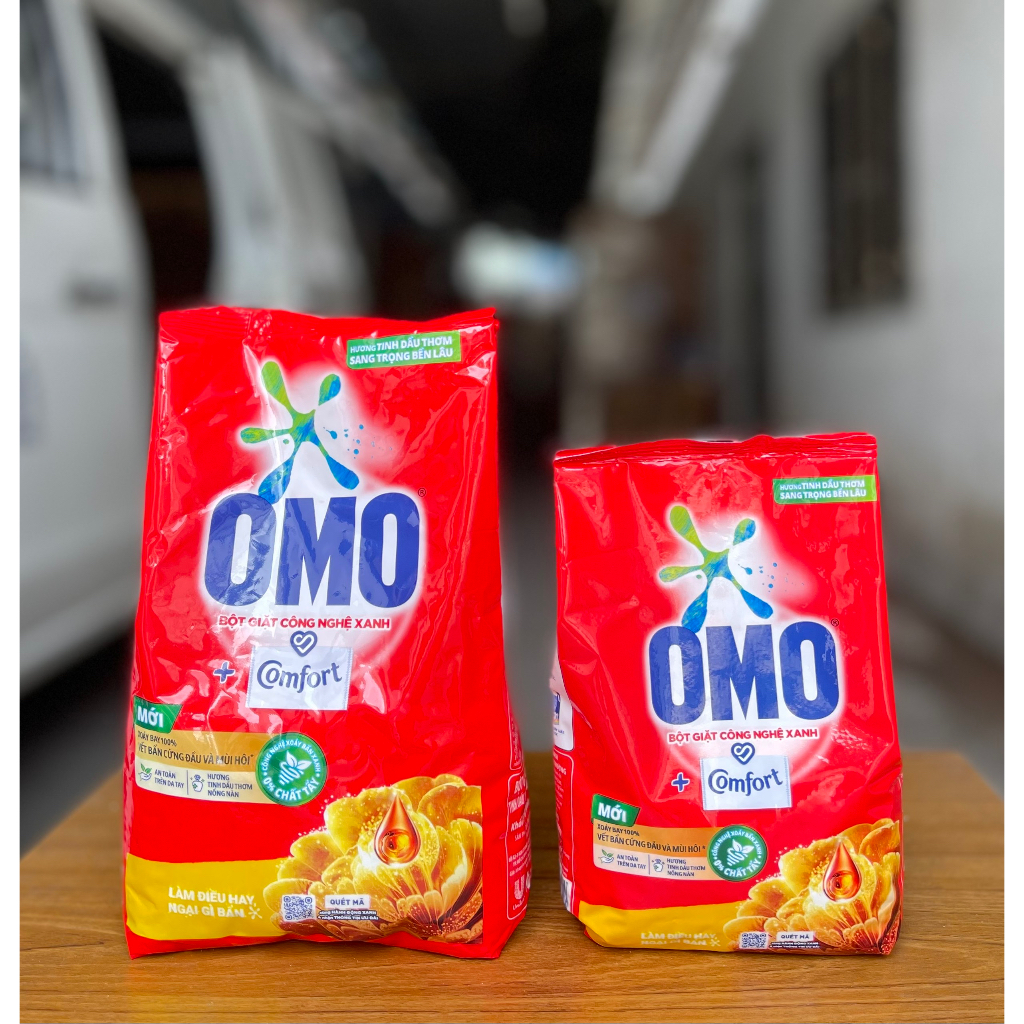 Bột giặt Omo Comfort gói 350g và 700g - Tinh dầu thơm xoáy bay vết bẩn