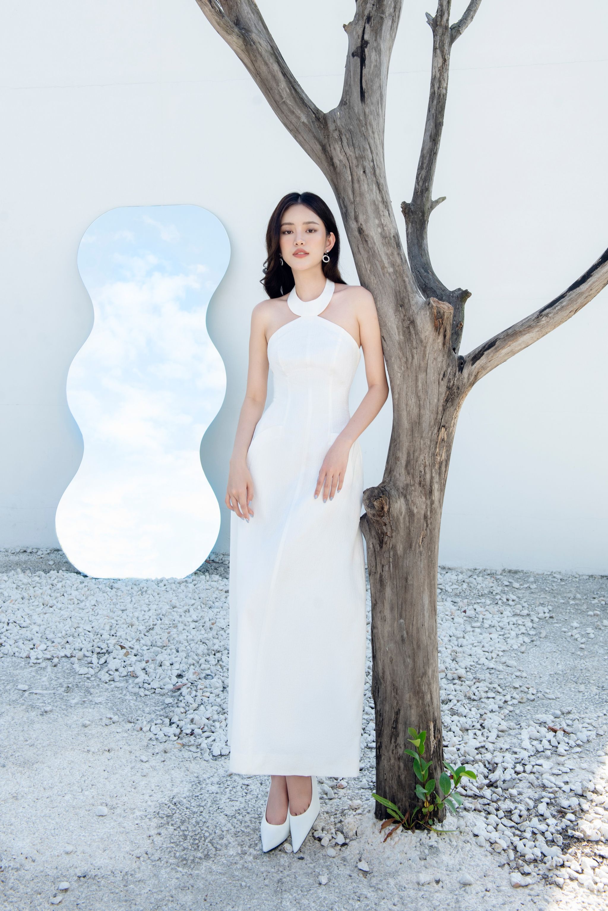 LARMES - Uri Halter Neck Dress