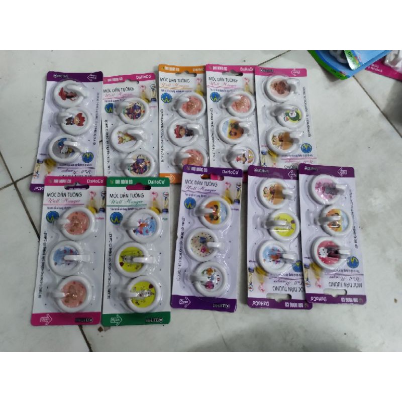 Vỉ 3 móc dán tường
