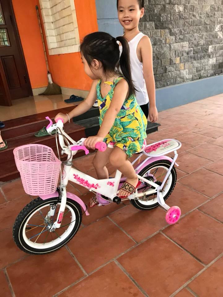 XE ĐẠP TRẺ EM CỠ 12 INH (3-5 TUỔI)