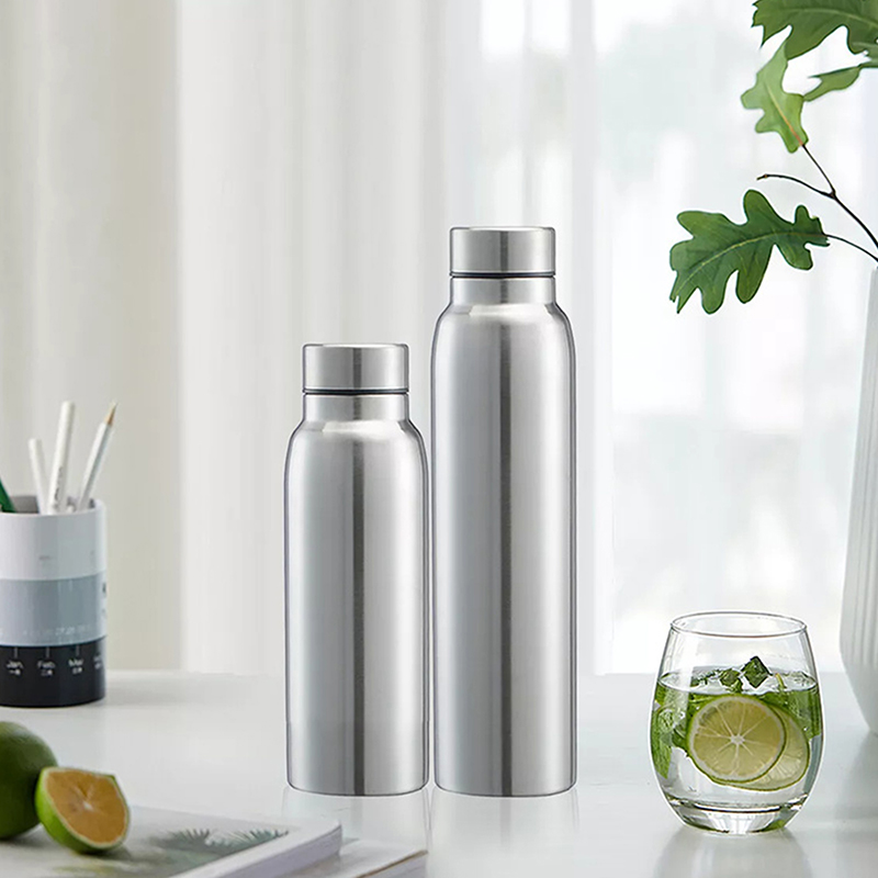 The Better Home Stainless Steel Water Bottle 1 Litre - 5 Pack, BPA Free, Lightweight, Leak-Proof For Fridge Use