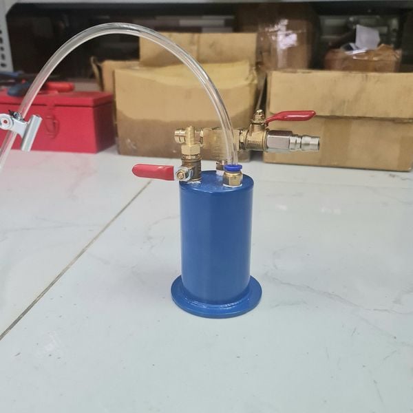 THIẾT BỊ XẢ E THẮNG ĐĨA ( hút dầu phanh)