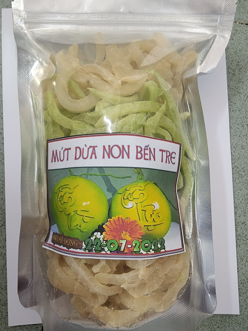 Mứt dừa sữa non Bến Tre đặc biệt dẻo thơm