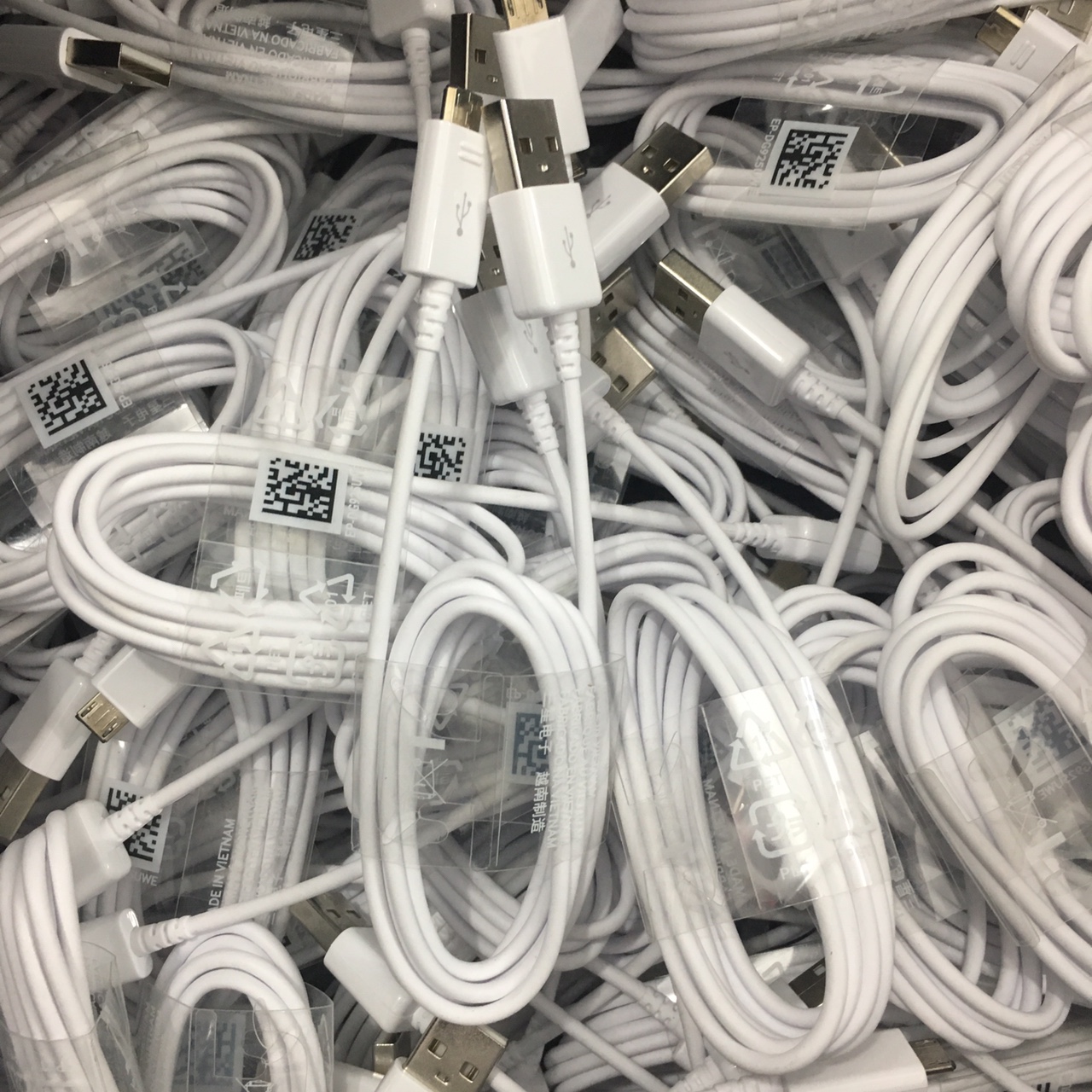 Cáp Sạc Chân Micro USb 1.2 m. Chính Hãng Samsung