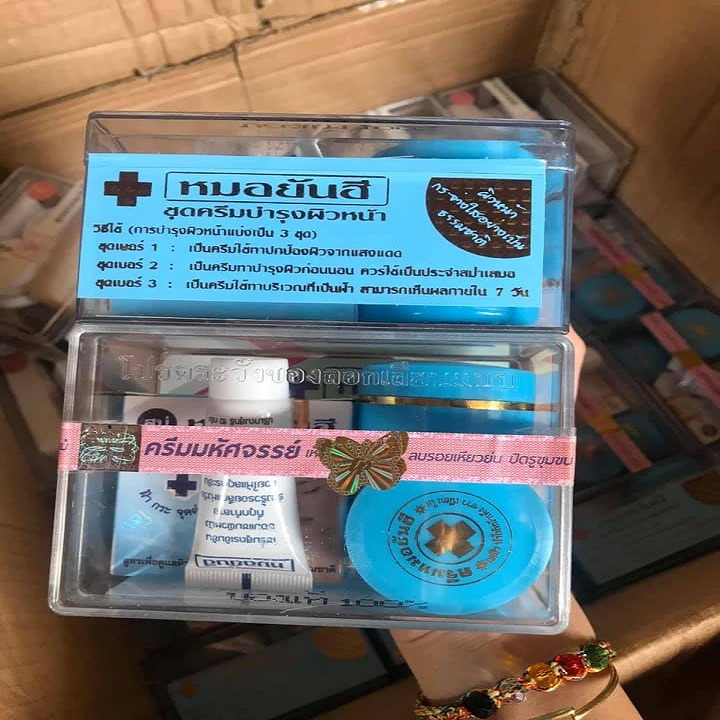Bộ Kem Nám Yahee Đỏ thái lan,kem Mụn yahee xanh dương thái lan,jiuhe nám Dưỡng da thái lan.Shop_Bao_Chau