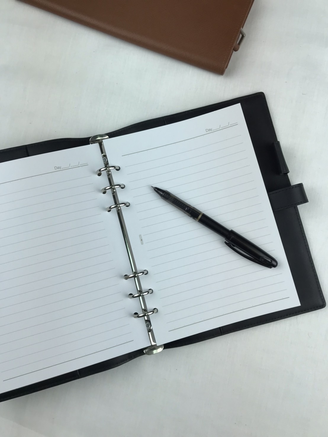 Refill diary A5 รีฟีล สมุดไดอารี่ กระดาษ ขนาดเอ5 เจาะรู 6 ห่วง แบบครบ