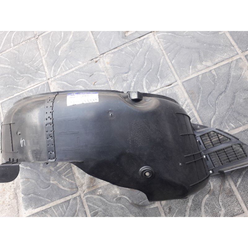 Chắn bùn lòng dè trước Hyundai I10 Grand