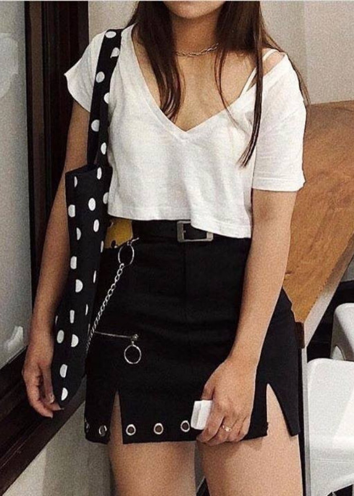 Áo thun croptop cổ tim