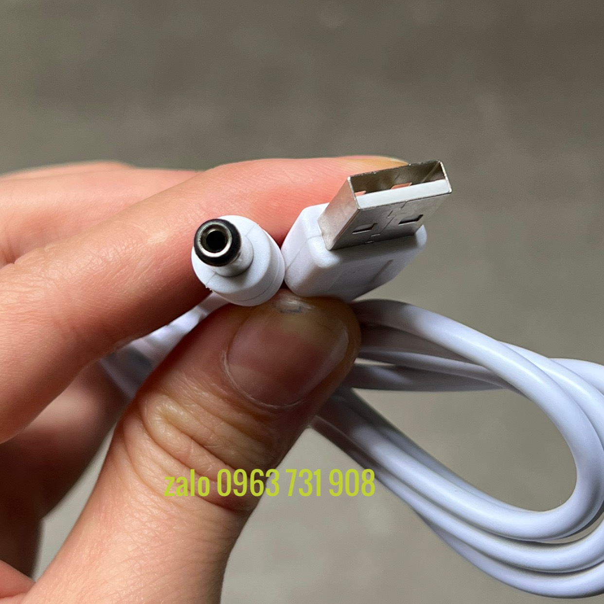 Cáp sạc máy hút sữa rozabi deluxe