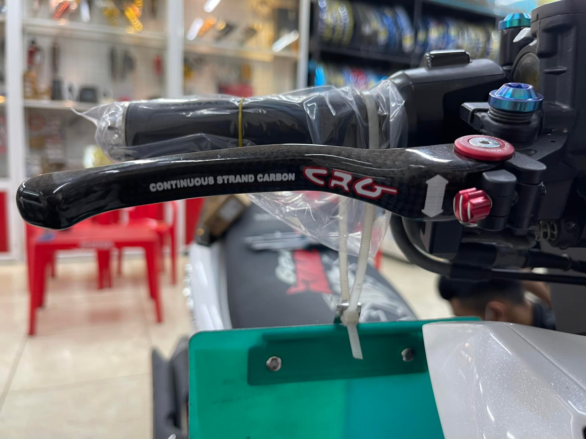 Tay thắng Carbon cho Vario, Click 2018 (970129)