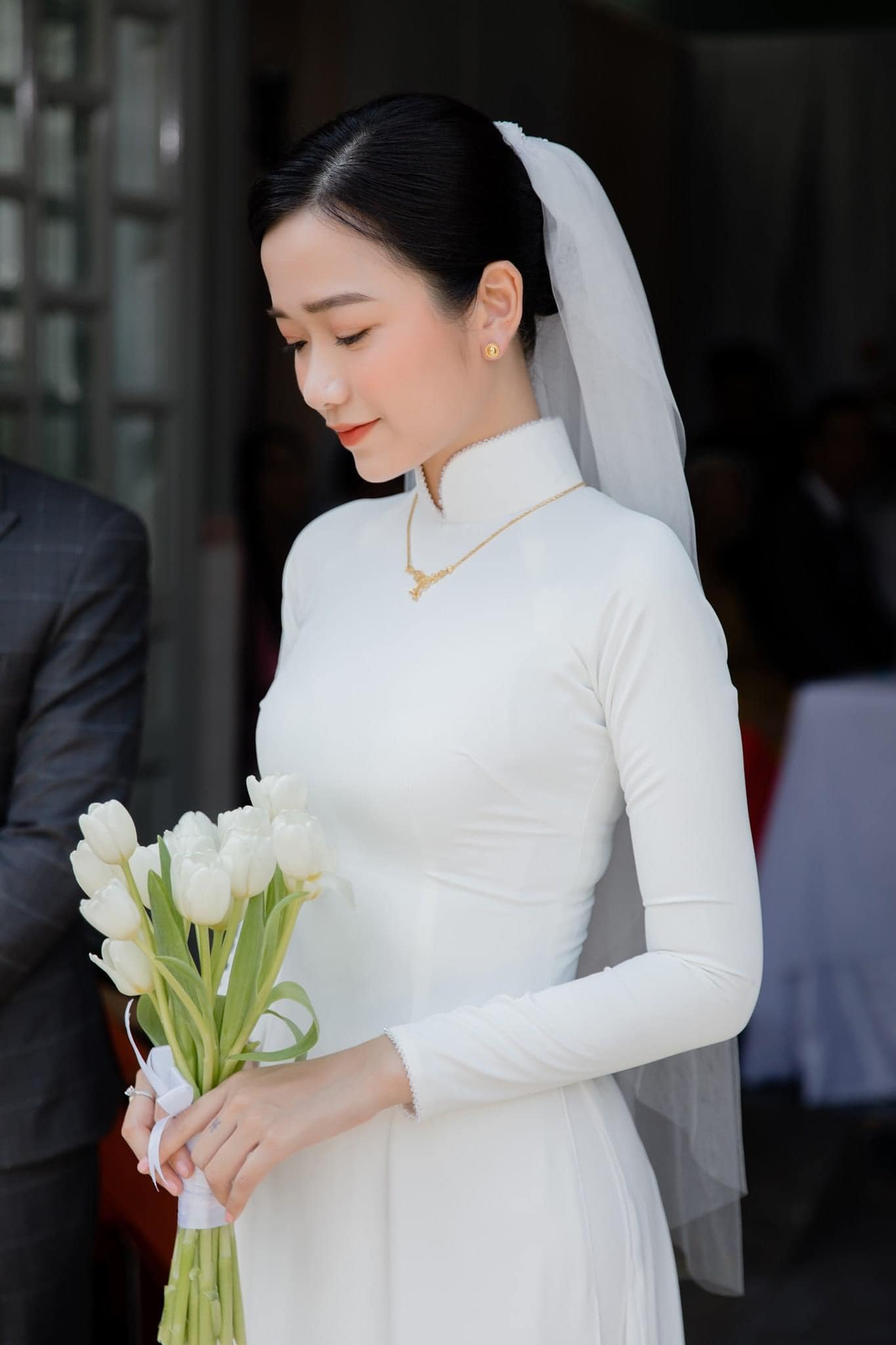 Voan cô dâu, voan cài tóc cô dâu trơn đẹp