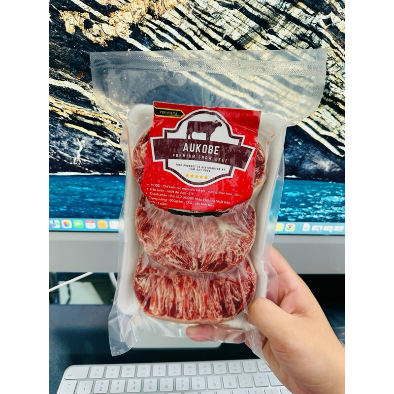 Trau Kobe Shoulder Meat 1kg (Delivery in Hcmc)