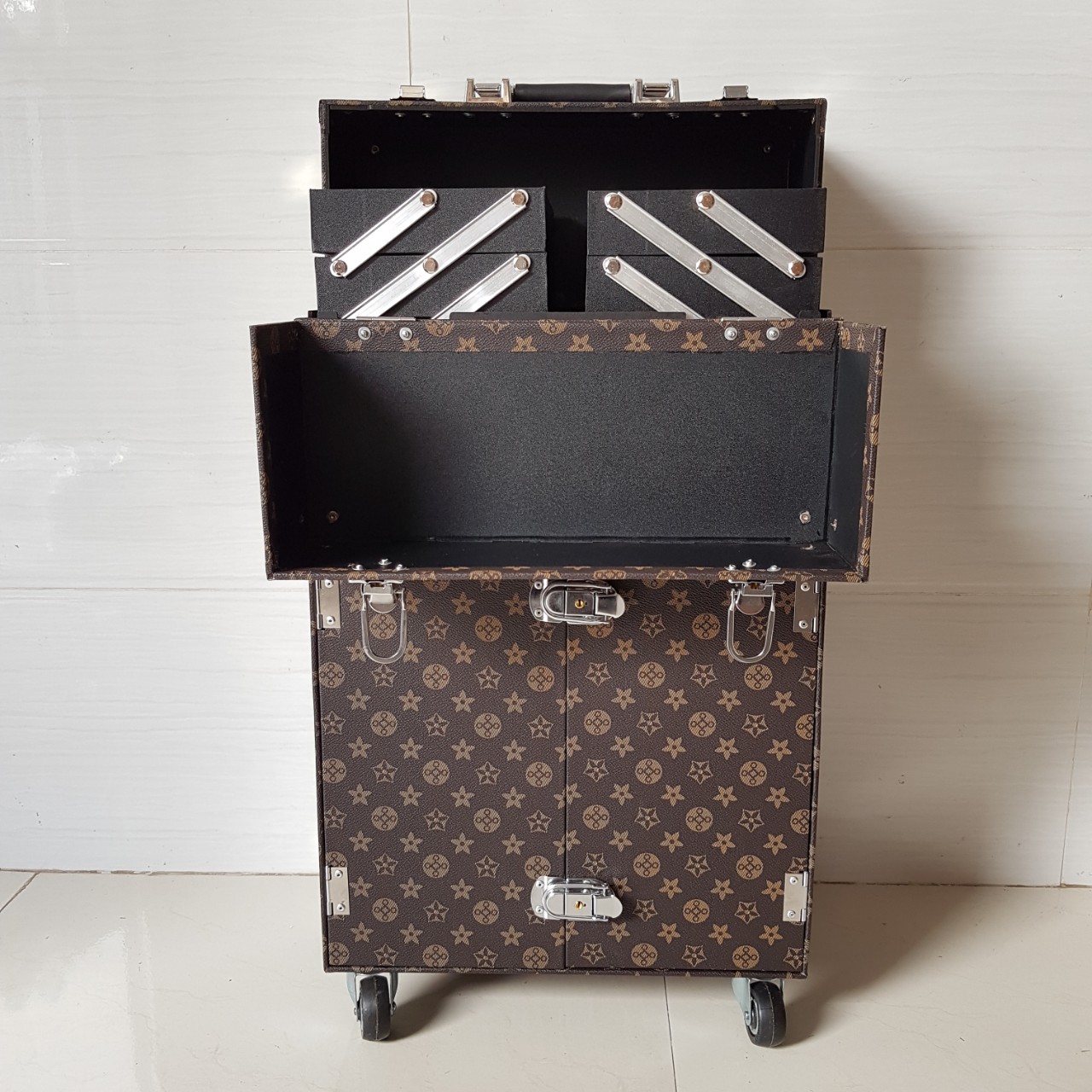 Tặng 3 chai son móng Hàn Quốc trị giá 250.000 -Rẻ vô đối Cốp vali kéo 2 trong 1 HANA đựng mỹ phẩm, dụng cụ trang điểm, make up, phun xăm, nối mi chuyên nghiệp size 36x22x64