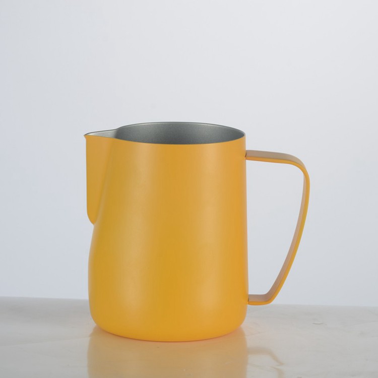 Milk pitcher - ca đánh sữa mạ màu