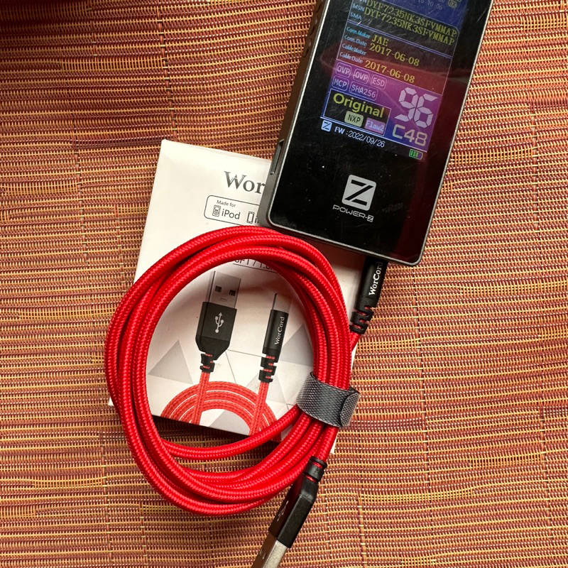Cáp Bọc Dù USB A to Light Worcord 1.8m