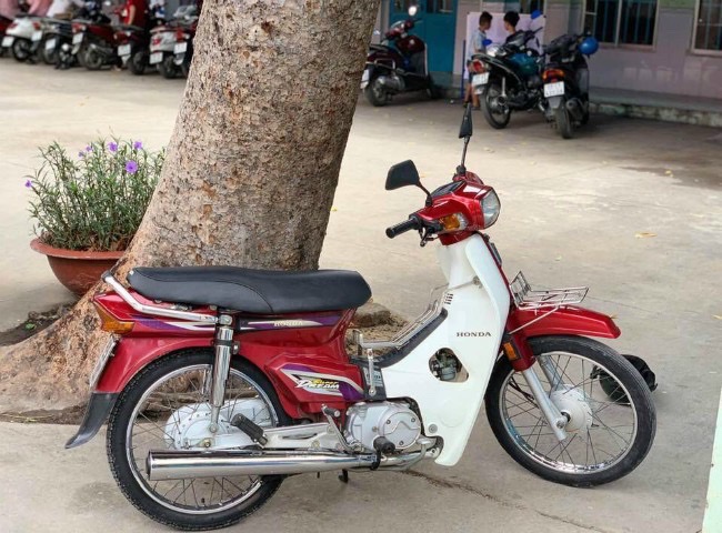 Bộ Tem Dream Màu Đỏ Honda