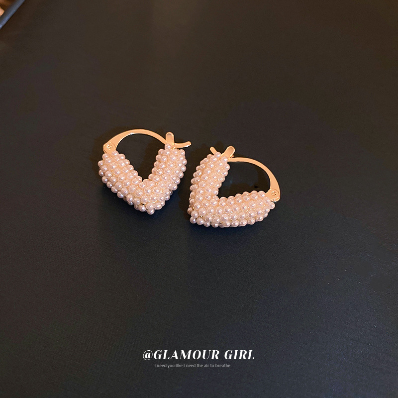 Pearl stud earrings for women