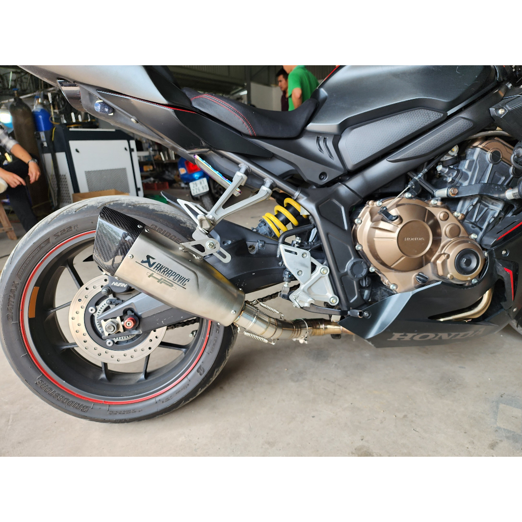 Lon Pô Akrapovic HP 2023 cao cấp nhập khẩu thá¡ Lan