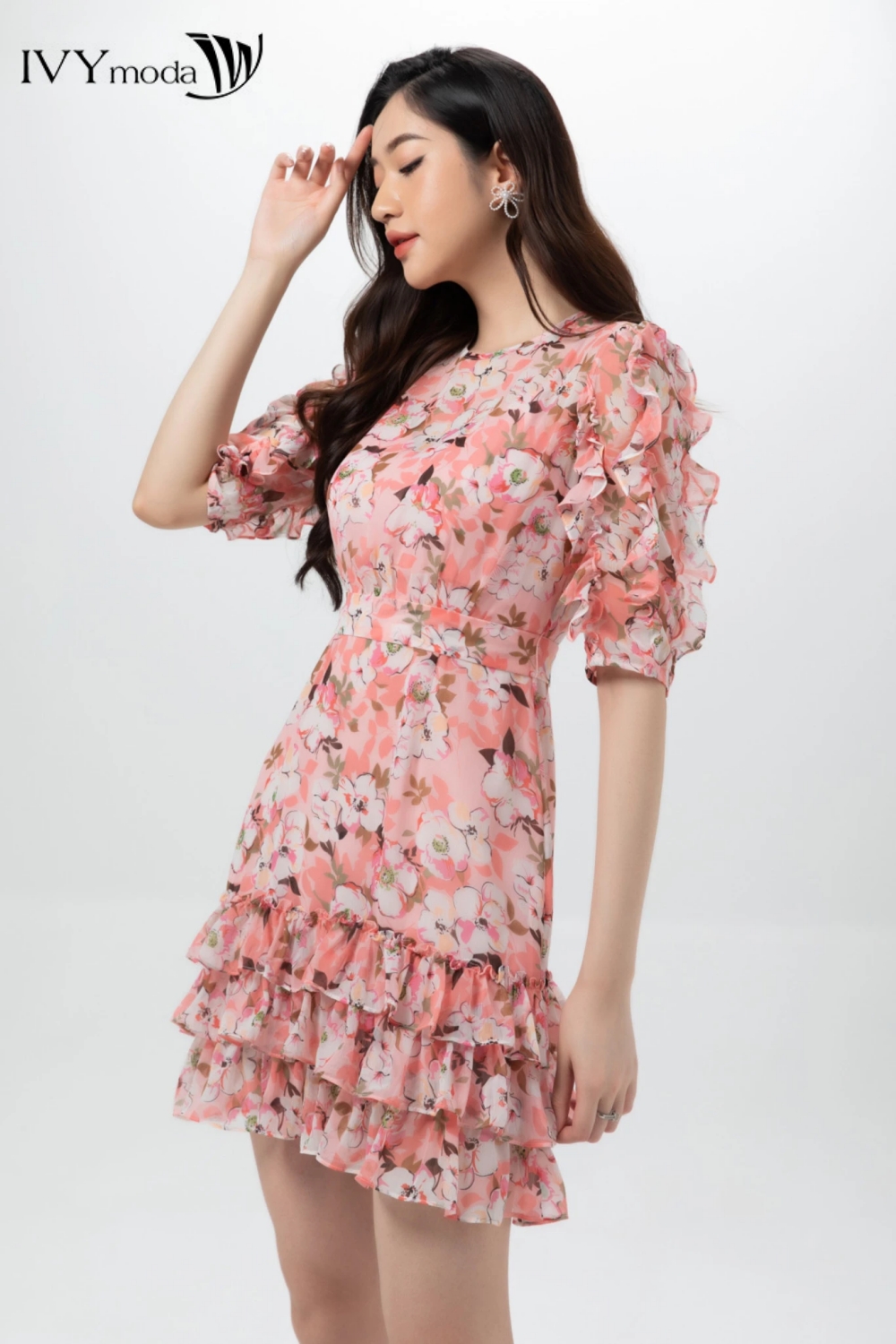 Đầm lụa nhấn bèo quyến rũ IVY moda MS 48B8776