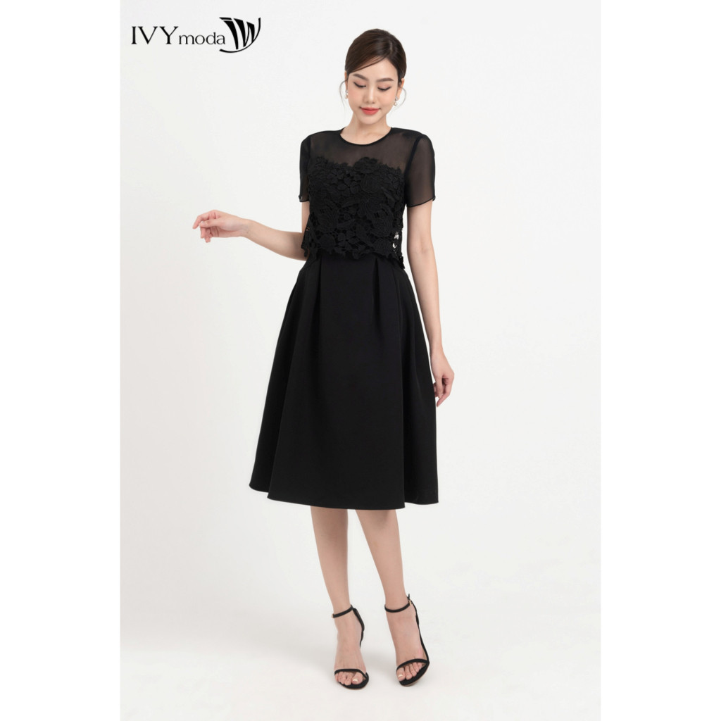 Đầm xòe phối ren hoa IVY moda MS 48M8352