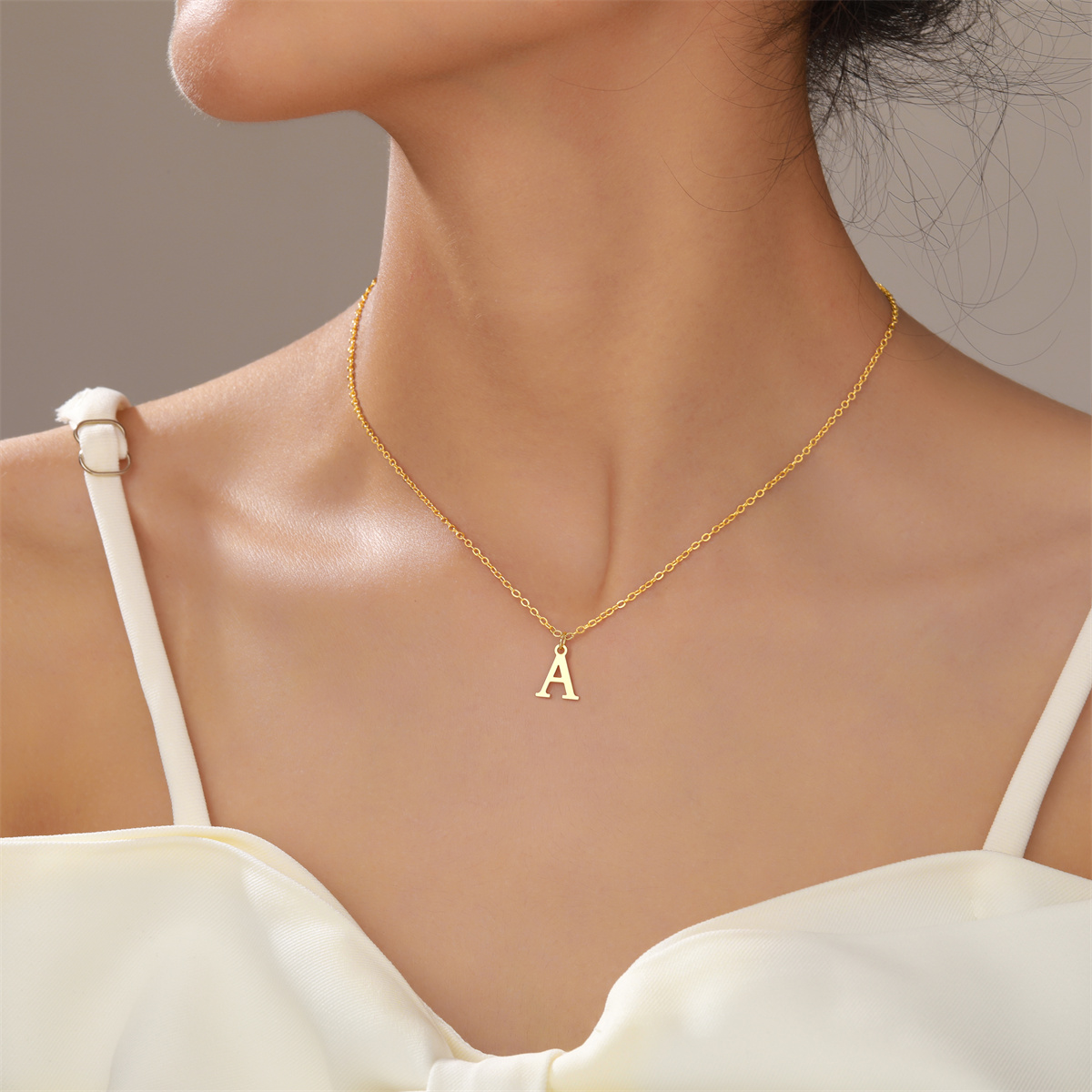 17KM%20Metal%20Vintage%20Gold%20Color%20A-Z%20Initial%20Letter%20Necklaces%20for%20Women%20Girls%20New%202023%20Trendy%20Simple%20Pendant%20Necklace%20Chain%20Jewelry%20-%20Image%208