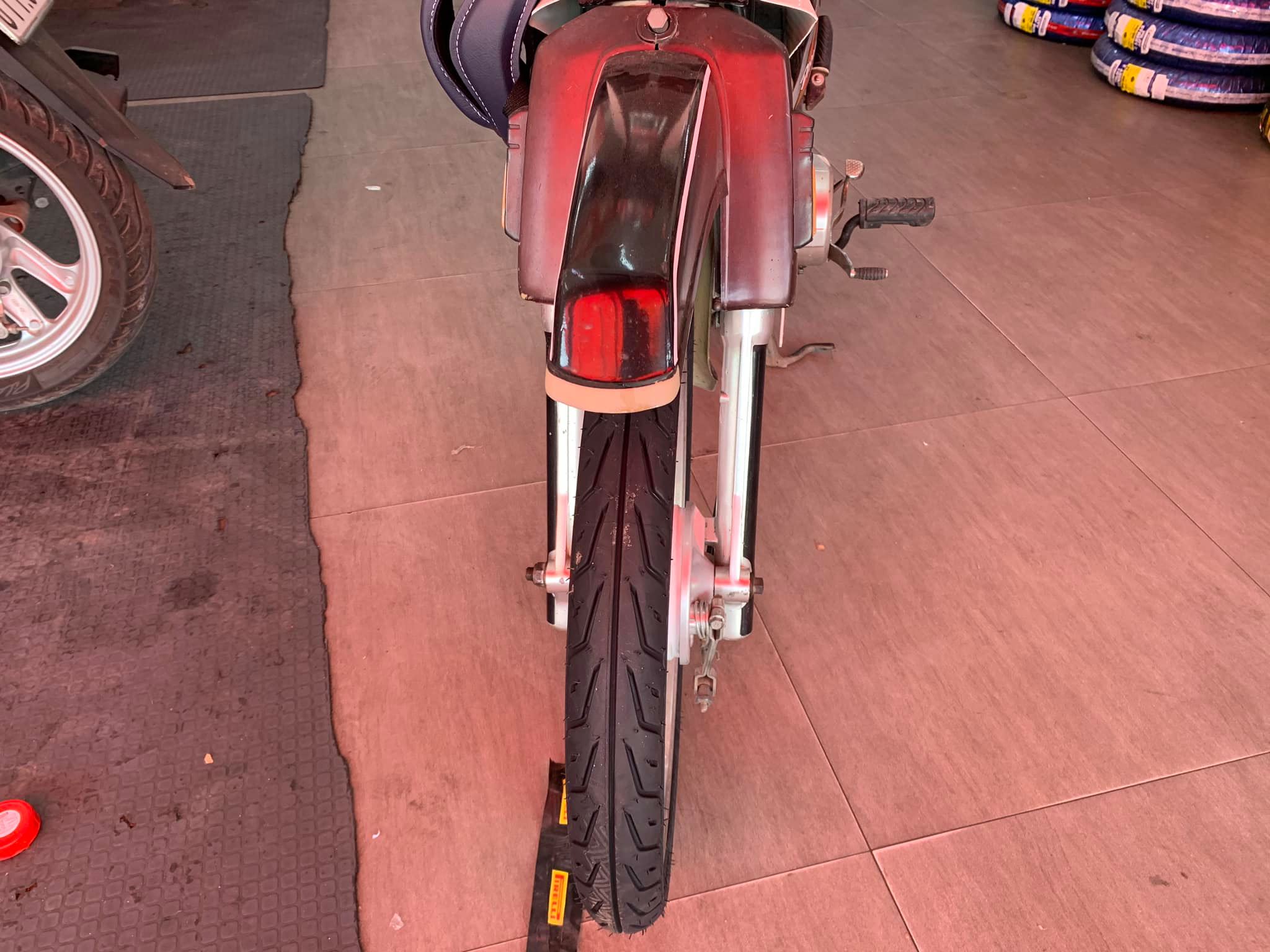 Vỏ Michelin 60/90-17 Pilot Street 2 (220046)
