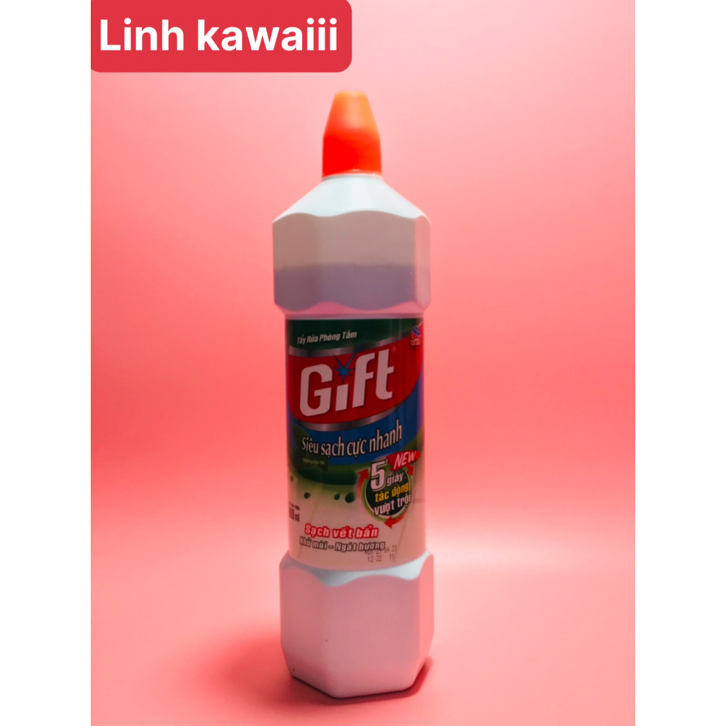 Nước tẩy bồn cầu Gift chai 900ml