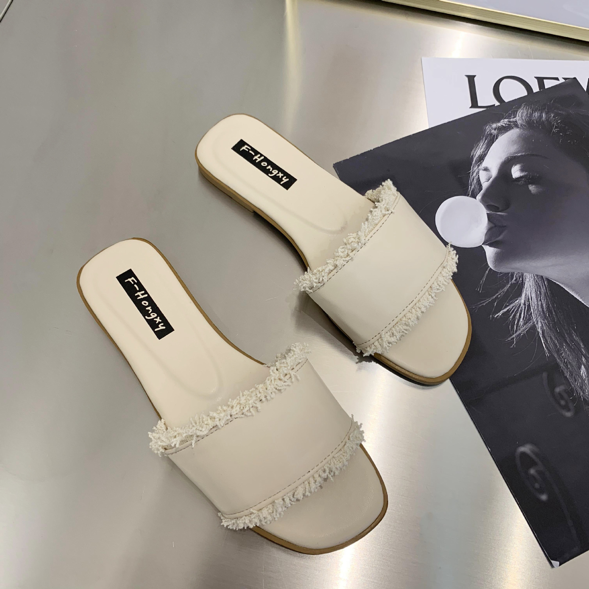 Vshoes dép lê mẫu mới dép lê tua rua quai ngang thời trang đế bằng phong cách hàn quốc cho nữ