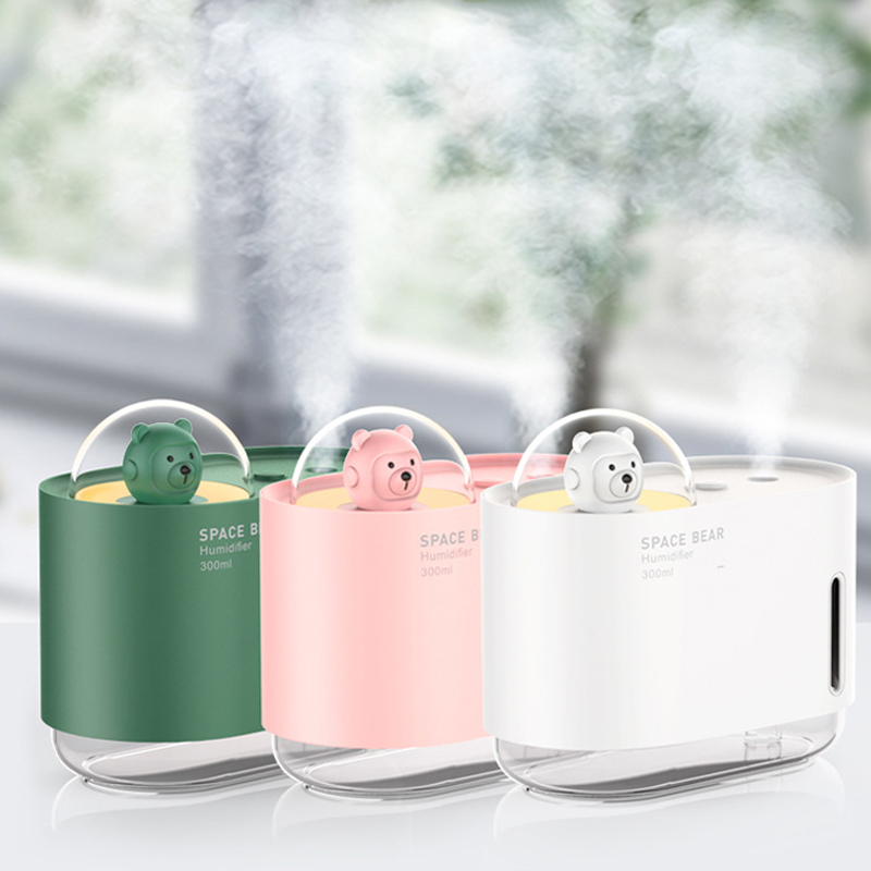 Combo%20of%20Space%20Bear%20Portable%20Humidifier%20&%2010ML%20Lavender%20%20%20Fragrance%20Water%20Soluble%20Essential%20Oil%20-%20Image%203