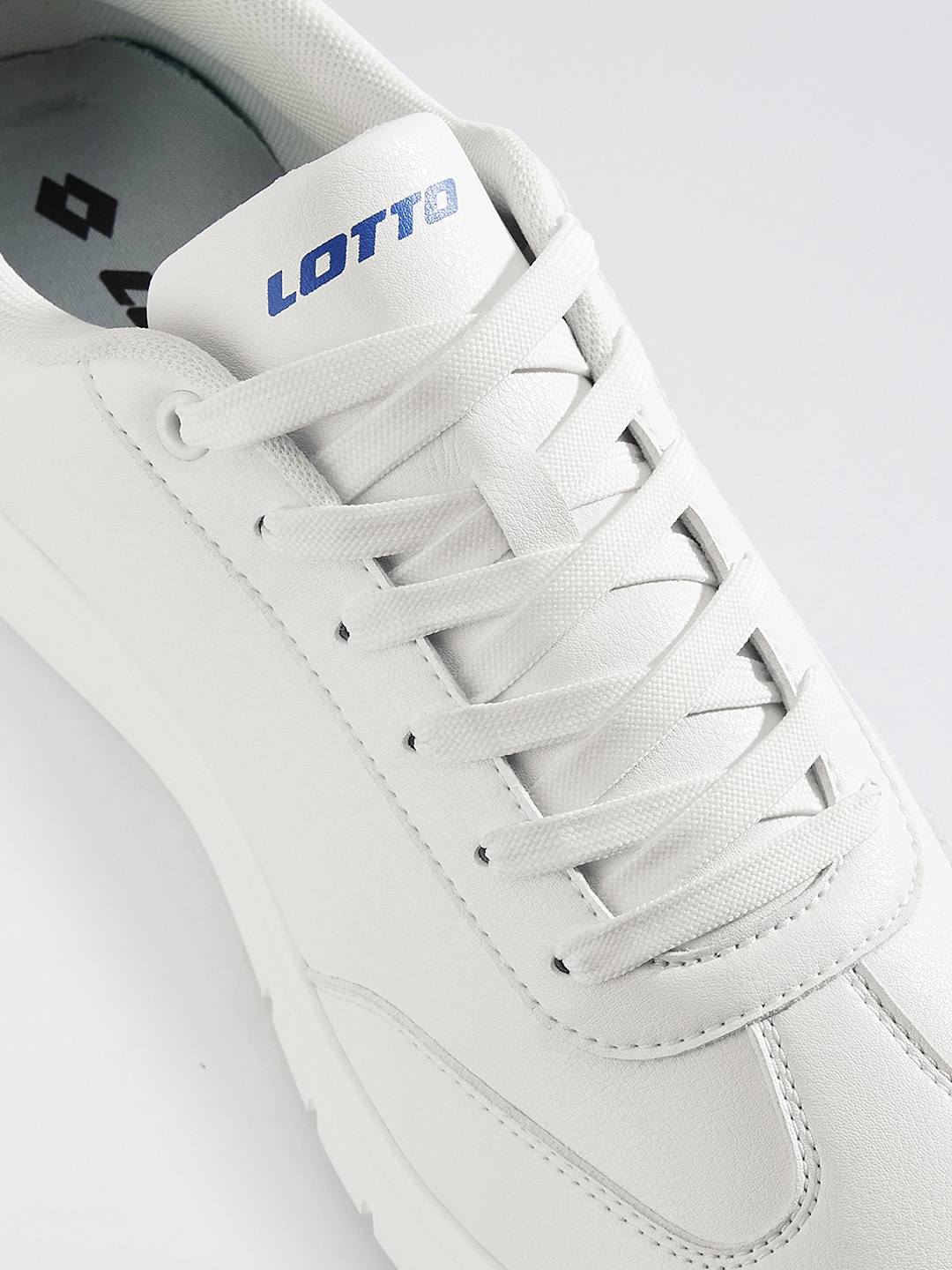 Lotto%20Impulso%20Citta%20White%20-%20Blue%20Sneakers%20For%20Men%20-%20Image%204