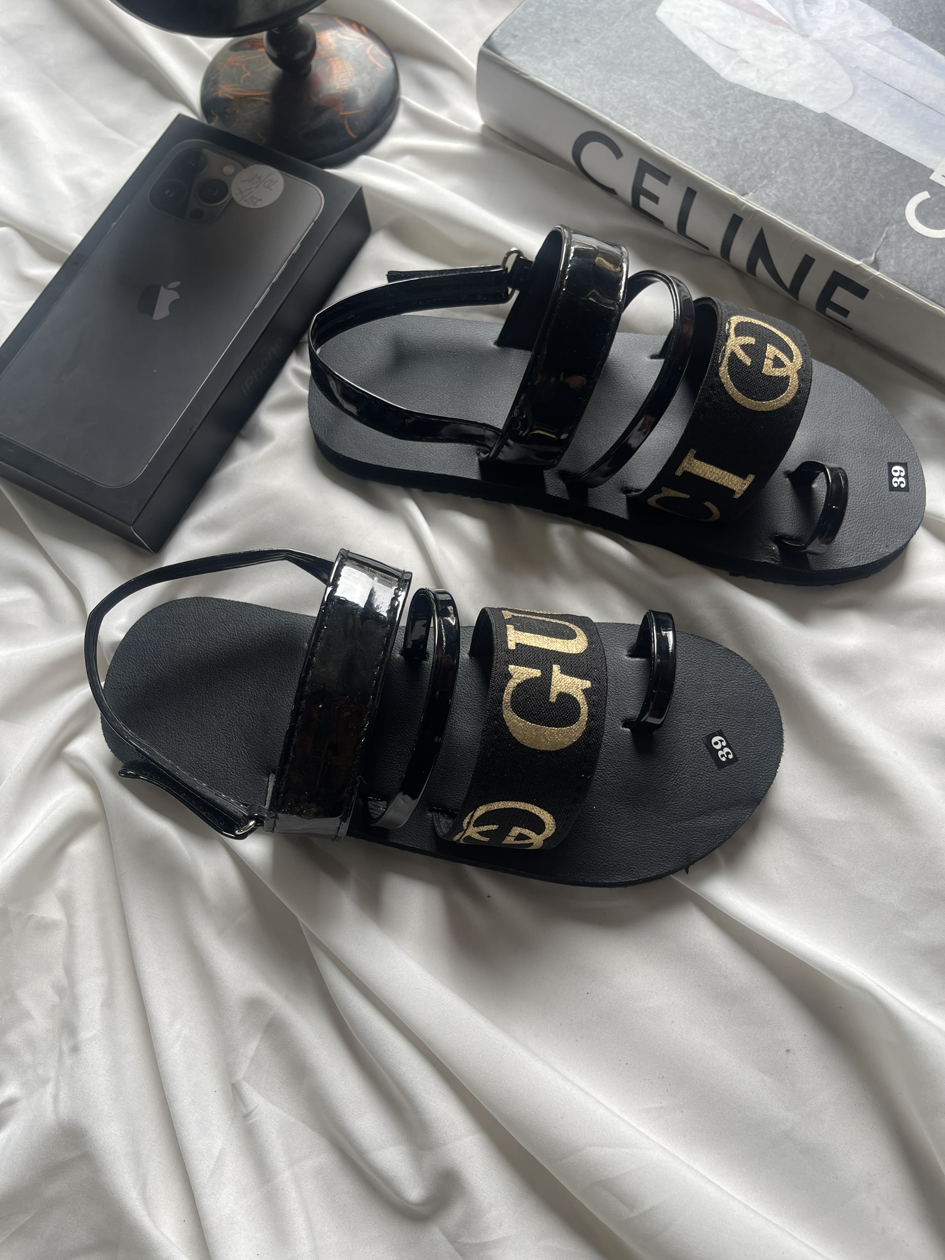 Sandal nữ xỏ ngón