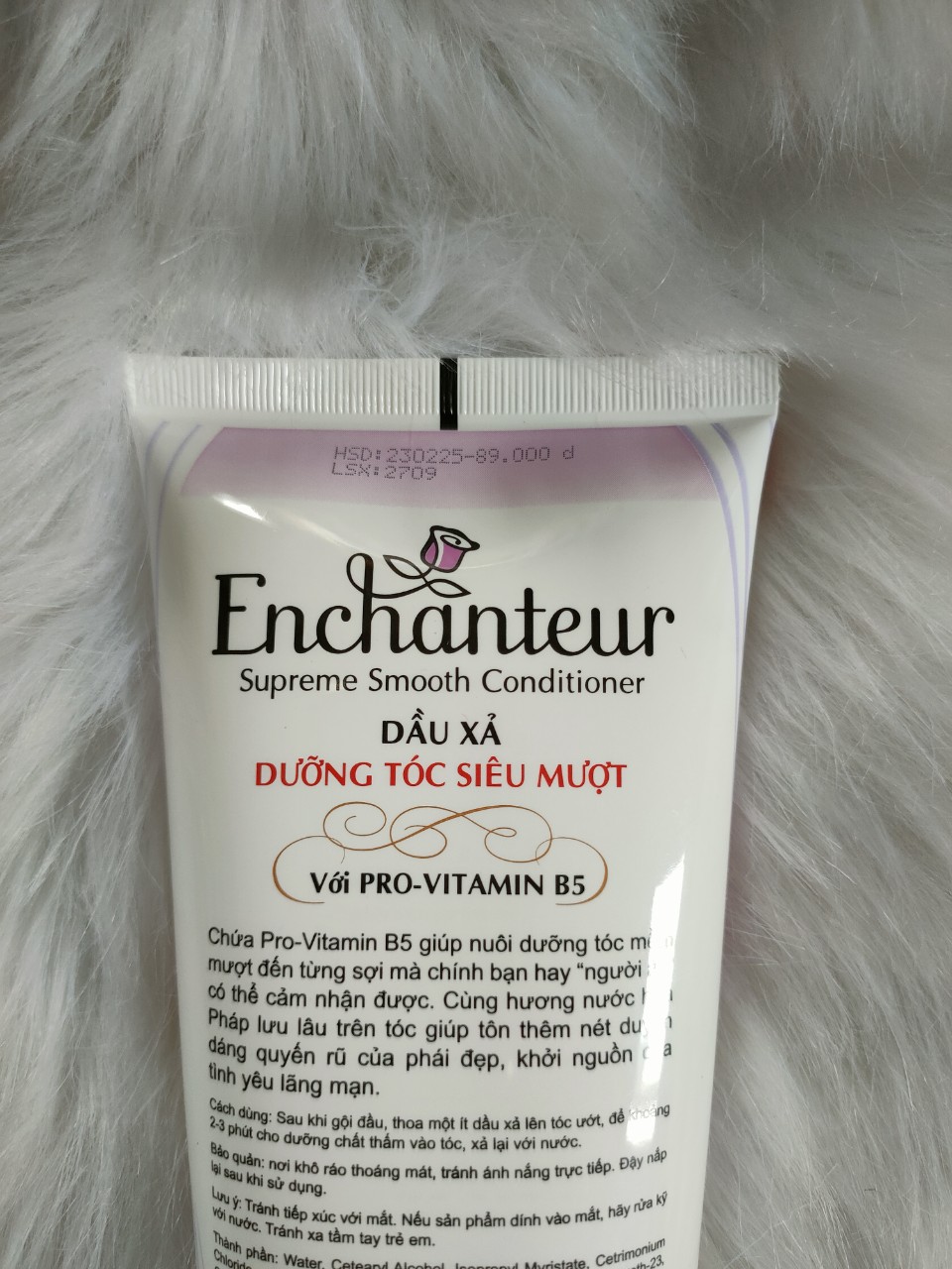 [NEW] TUÝP DẦU XẢ ENCHANTEUR SENSATION/CHARMING 335gr