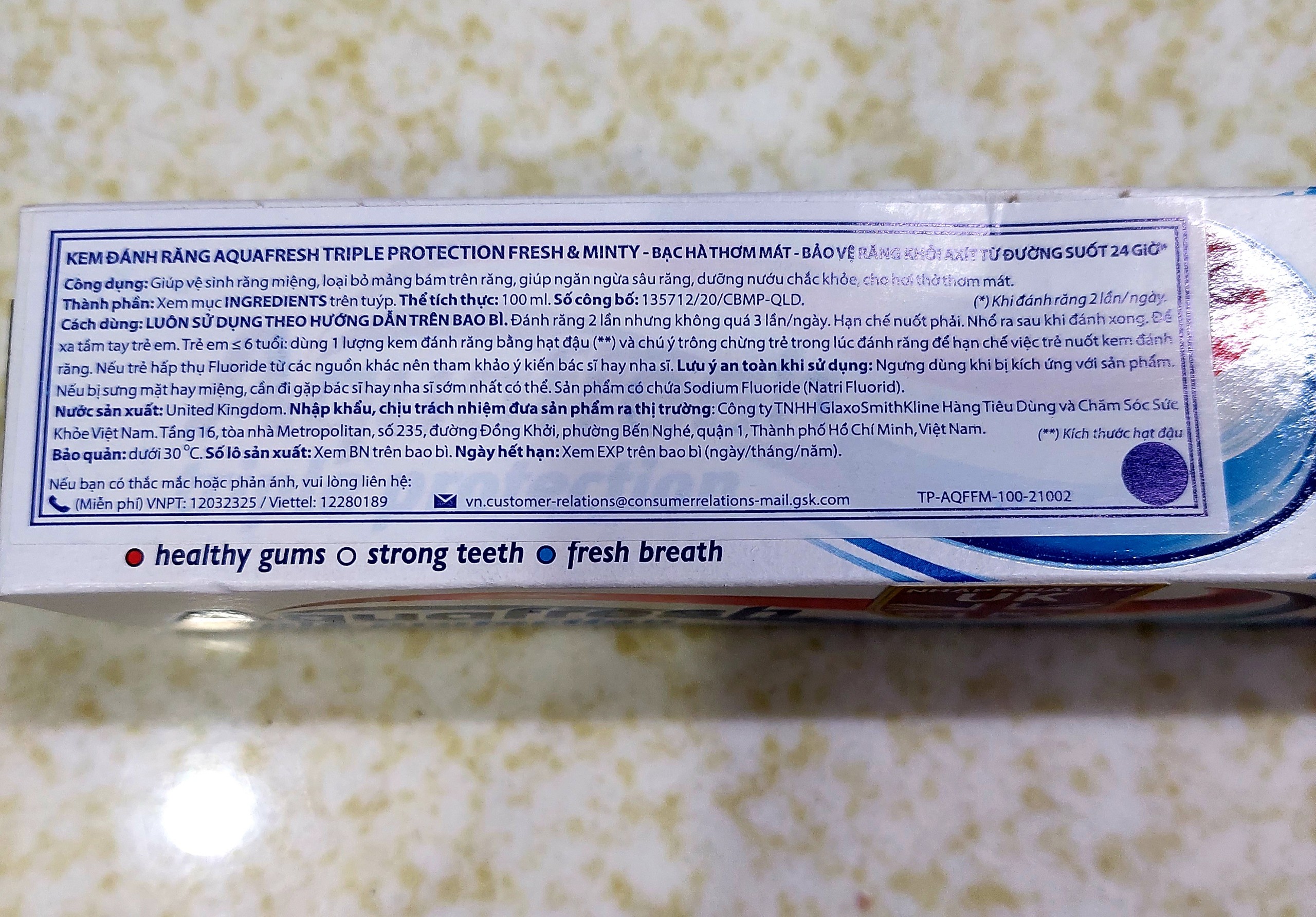 Kem đánh răng Aquafresh Triple Protection 100ml