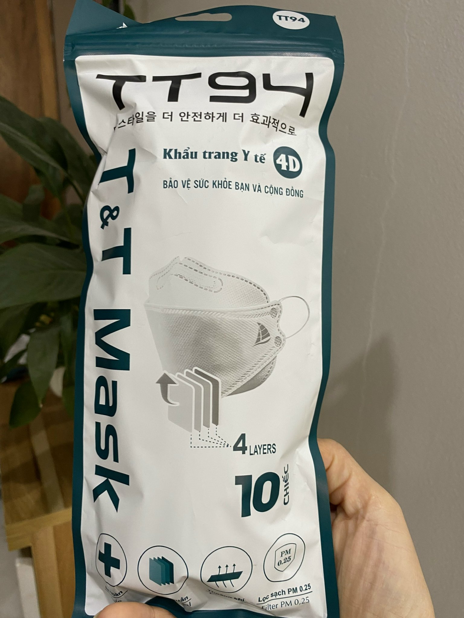 Khẩu trang y tế 4D