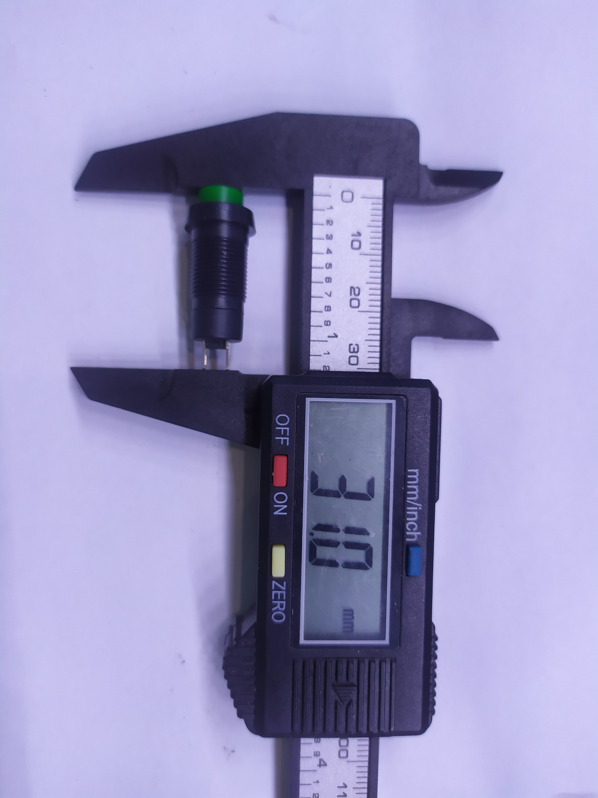 Nút nhấn tự giữ DS-211 10mm ( xanh )