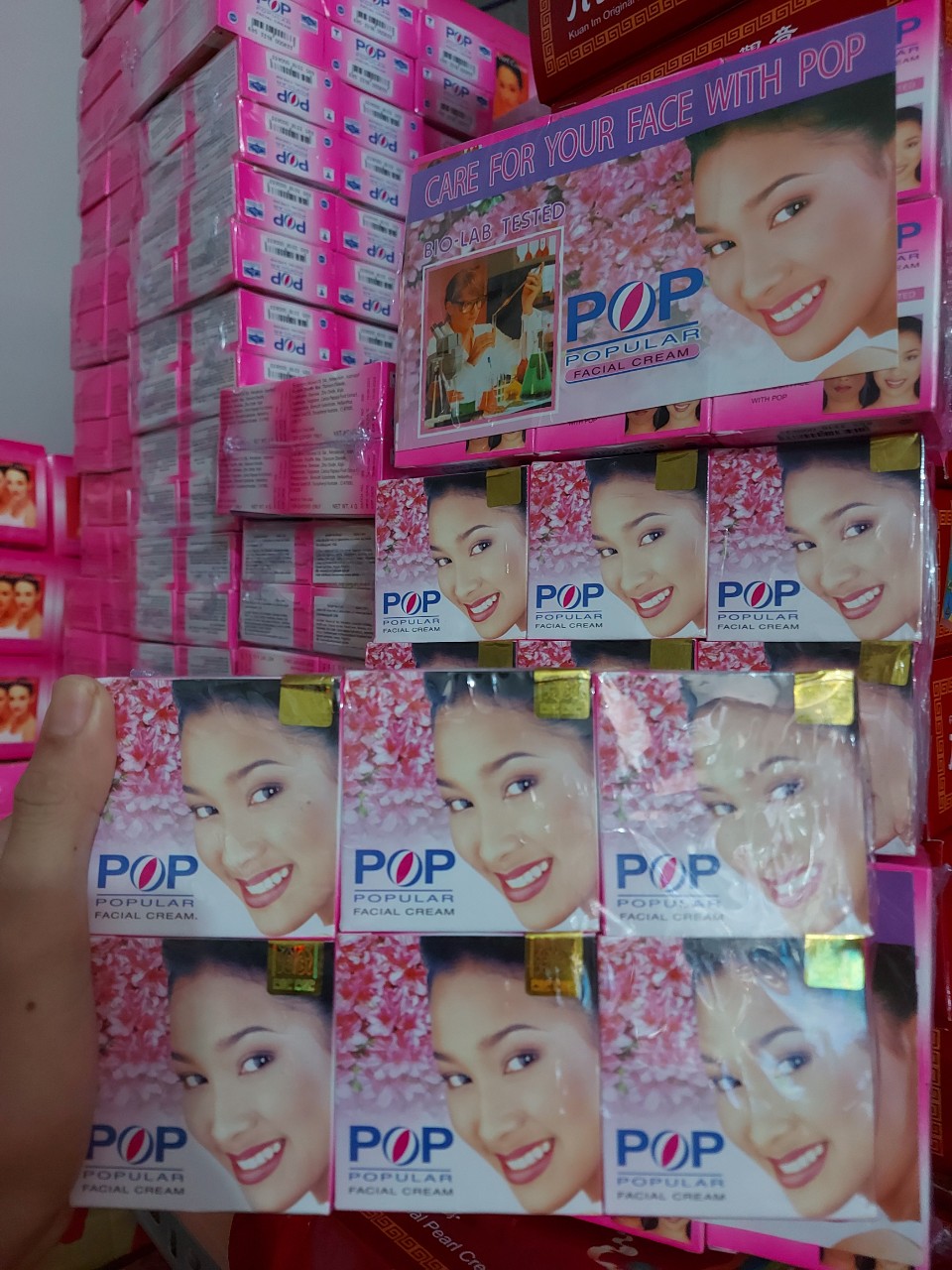 KEM POP THÁI LỐ 12 HỘP