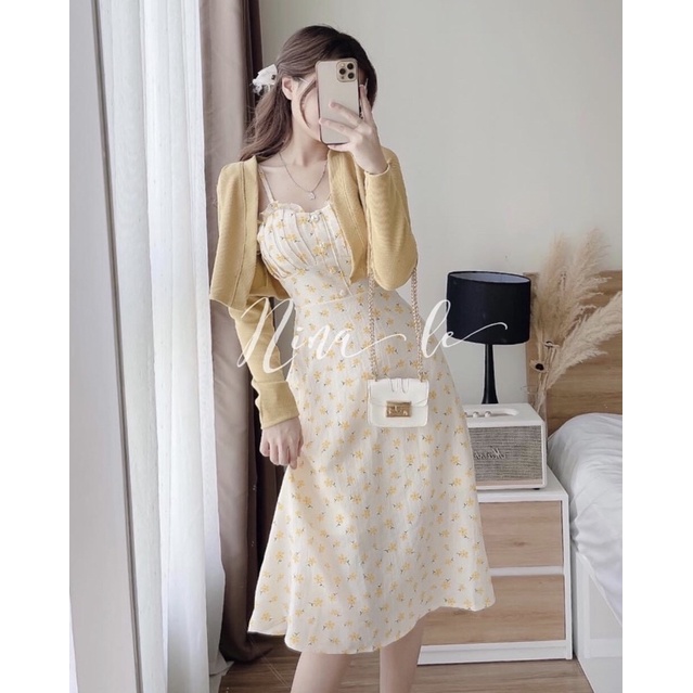 Sét váy hai dây hoa nhí kèm áo khoác cardigan siêu đẹp