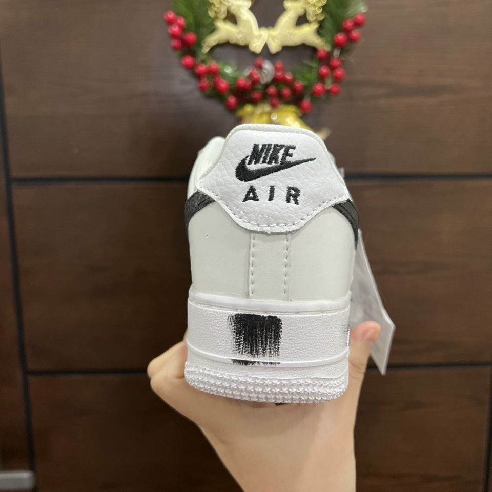 Giày Sneaker Thể Thao AF1 Màu Trắng Hoa Cúc