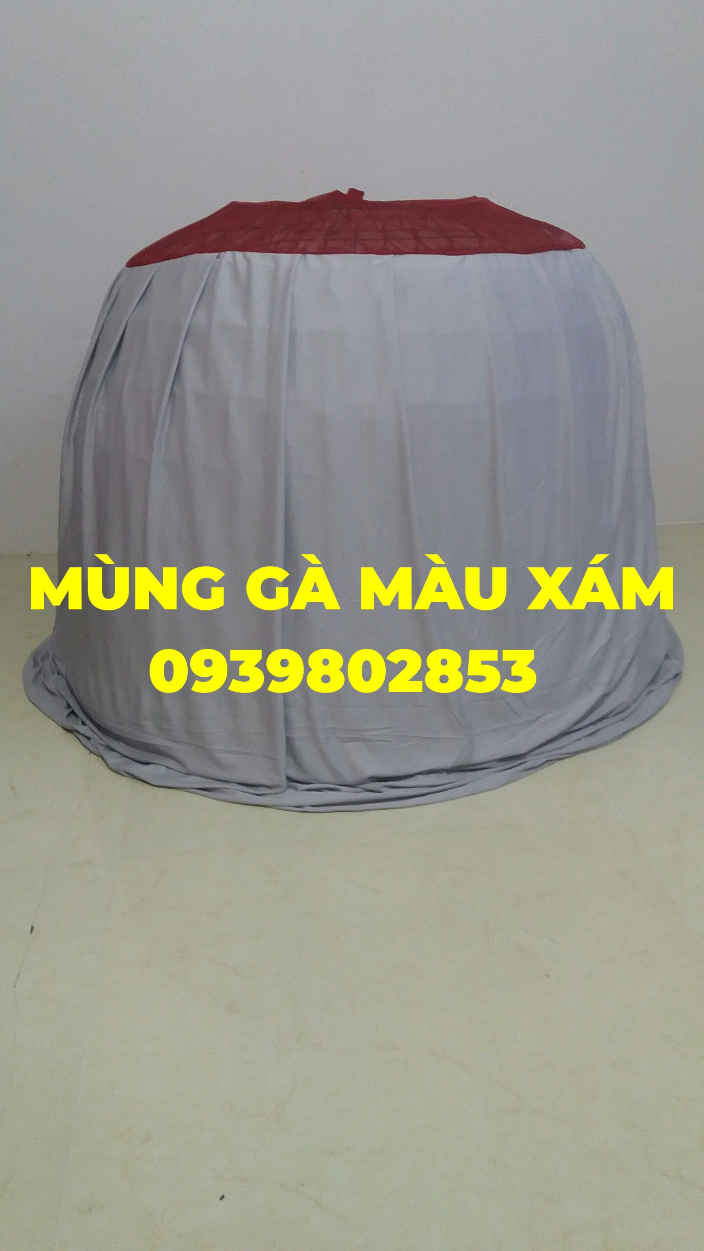 Mùng gà nòi 1 cái màu xám