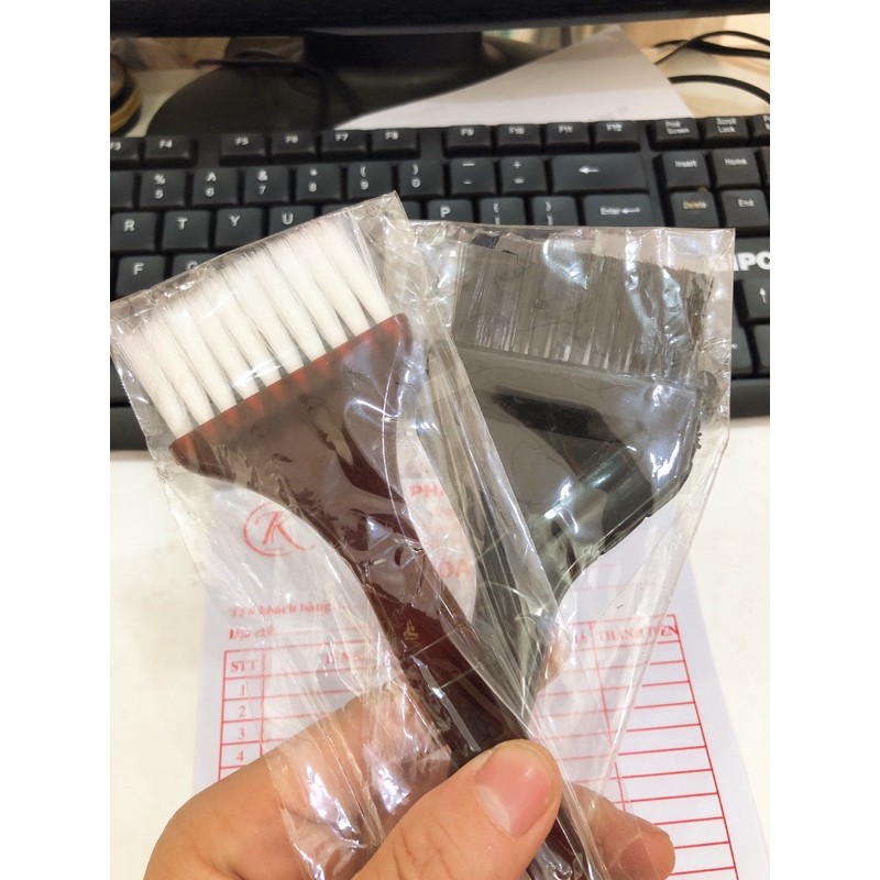 Combo lược nhuộm, chén nhuộm tóc
